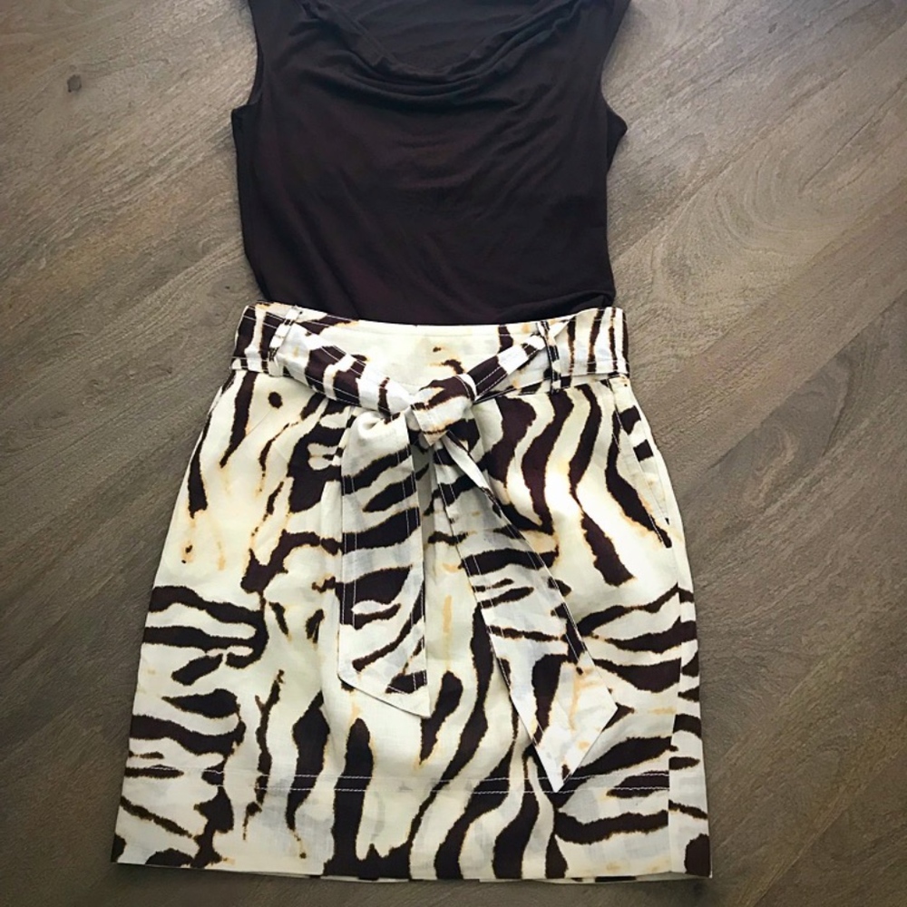 Banana Republic linen mini skirt